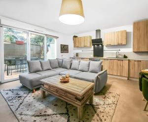 Bel appartement avec grande terrasse