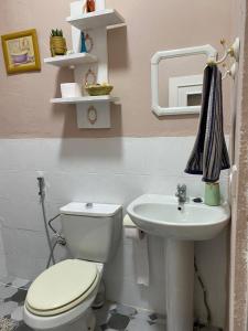 Nice apartment in quiet neighborhood with mountain view