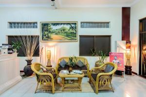 Lemongrass & Ginger Hotel