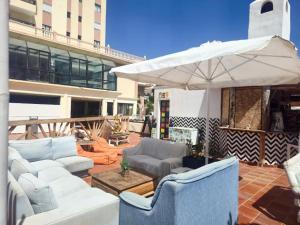 Ocean View Apartment, balcony & parking, Tenerife South Escape