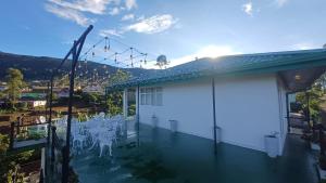 The Mountray View Hotel