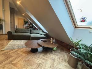 Botanical Manor Apartment