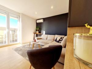 Beautiful sea view, free parking, centre of Split