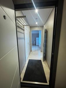 Fresh and cosy one separate bedroom apartment