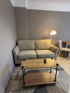 Fresh and cosy one separate bedroom apartment