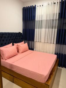 Chands Luxury 2BR apartment in the heart of Colombo Trizen