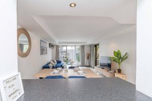 Modern Sandton City central with balcony