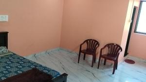 Bluepearl Home stay AC