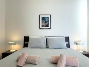 Breathtaking Sea and Marina View City Center 2 bdr