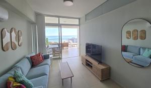 Breathtaking Sea and Marina View City Center 2 bdr