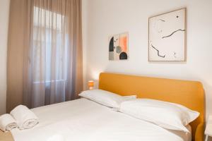 Barolo Apartment in the Heart of Bologna