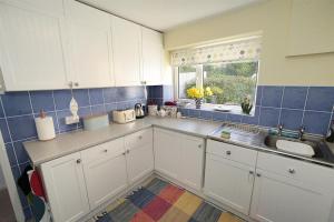 2 Bed in Mumbles oc-hh1203