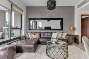 GuestReady - Family Size 2BR in Downtown Dubai
