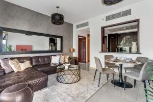 GuestReady - Family Size 2BR in Downtown Dubai