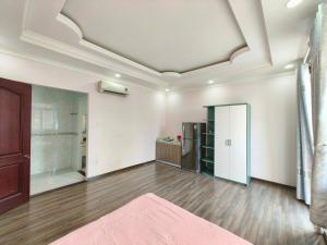 Fully furnished room with balcony