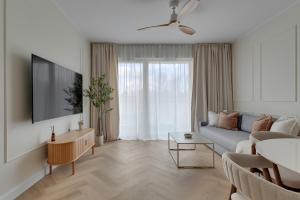 Porto Seaside Apartments by Downtown Apartments