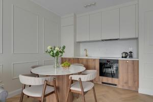 Porto Seaside Apartments by Downtown Apartments