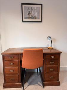 The Grantchester - Charming 20th Century Home