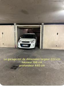 T2! 3 ou 4 personnes centre ville neuf avec garage