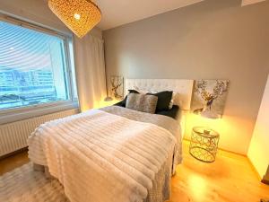 Big river view city apartment