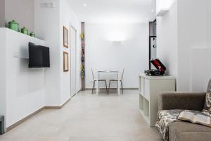 Rovian Home by Letstay