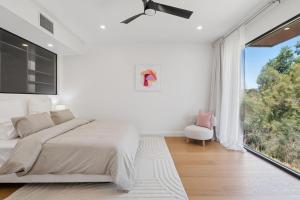 Still Haus Stays- Gilberton