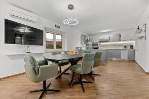 Villa Pineta - Apartment Close to the Sea