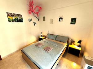 ROOMS IN SHARED APARTMENT w HOST