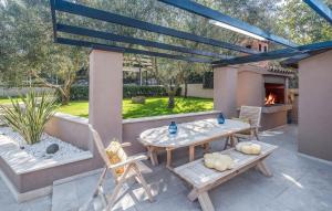 Villa Maruge by Villas Guide