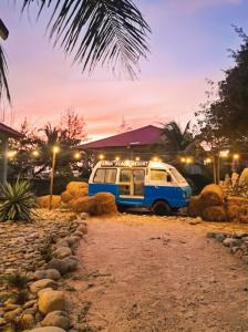 Anna Beach Resort and Restaurant