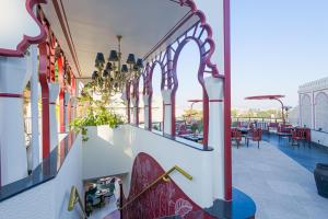 Swaroop Vilas - Lake Facing Boutique Hotel