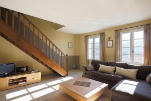 Apartement with pool for rent in Bonnieux LAdjudant