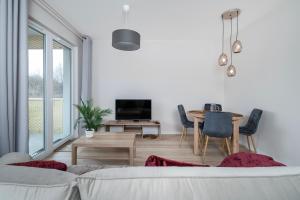 Moja Retkina Superior Apartment by BookingHost