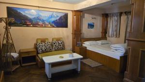 Moonlight guest house and newari food land