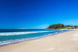 Perfectly Positioned Across From Mollymook Beach