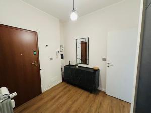 Cassala 45 - Appartamento di design ristrutturato, 2 camere, Navigli Milano