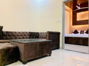 Homeland Villa- Luxury Villa with Garden