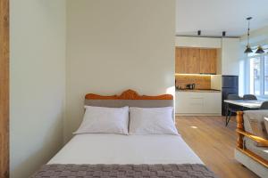 Modern & Cozy Studio in Tbilisi - by Wehost