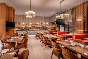 Best Western Premier Hidden Hills Hotel