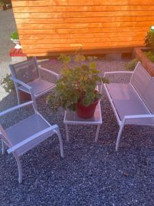 Habitaciones con baño privado salto del laja