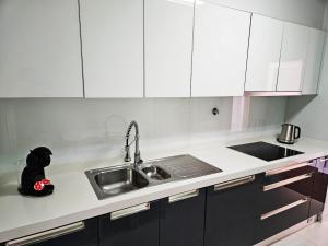 Premium Avenue Two Bedrooms Apt