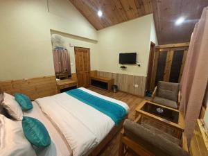 The Rohtang Chalet