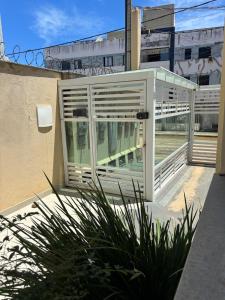 Casa 3 quartos a 100m da praia do Jardim Atlântico