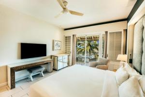 Radisson Blu Azuri Resort & Spa
