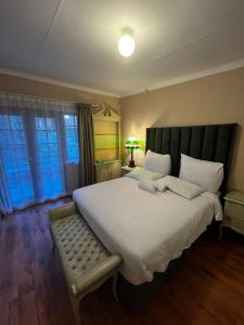 Melville koppies view guest house