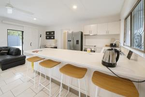 Waterfront Coomera Escape