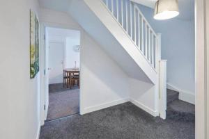 1-Bedroom Serviced Apartment in Skinningrove 11