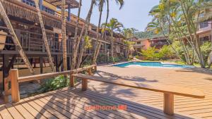 Casa em Ilhabela com Piscina e Churrasqueira