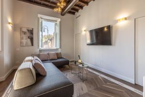 Porta Portese Palace