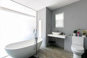 executive sandton city 2bedroom apartment